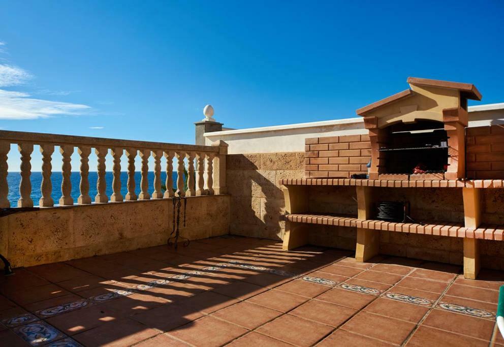 Casa De Sueno En La Playa Villa Adra Exterior photo