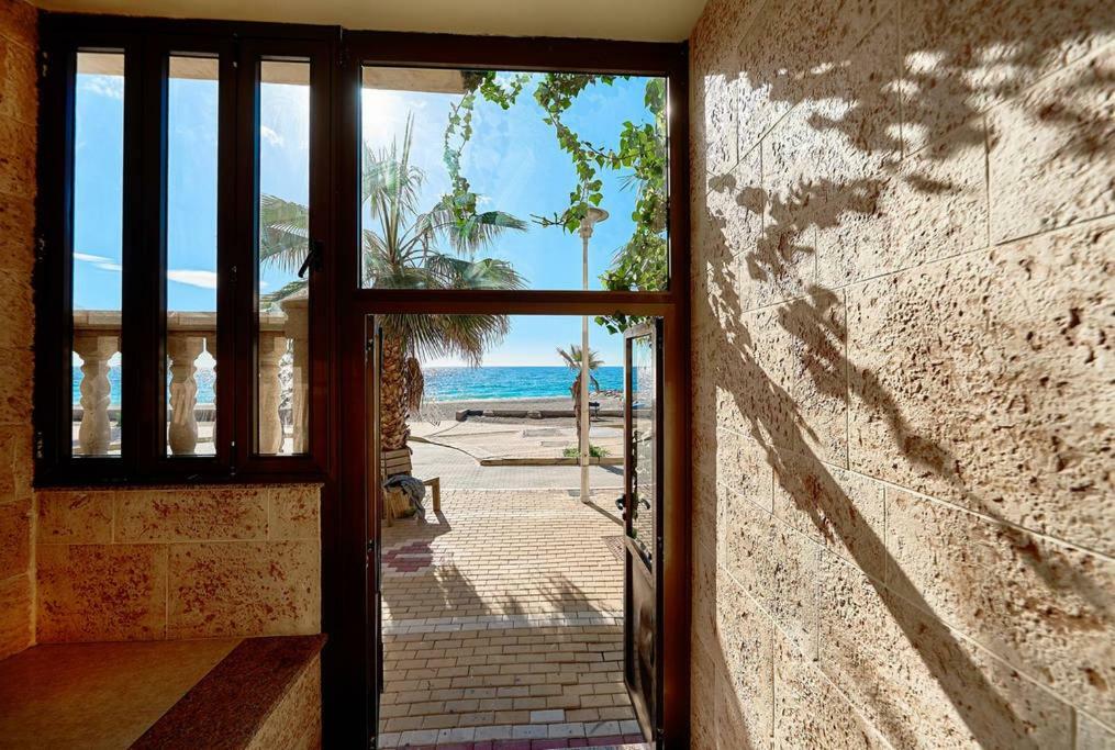 Casa De Sueno En La Playa Villa Adra Exterior photo